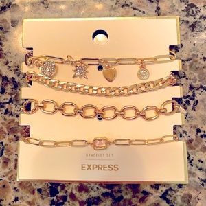 Express - gold bracelet set